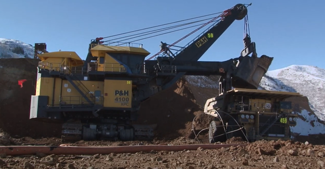 KOMATSU PC02 MINI POWER SHOVEL （5台セット） KOMATSU PC02 MINI